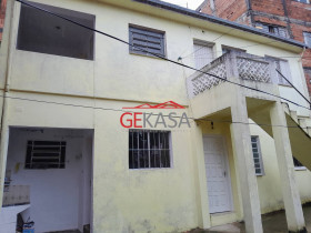 Casa com 1 Quarto para Alugar, 35 m² em Vila Clara - São Paulo