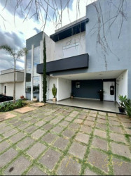 Casa de Condomínio com 3 Quartos à Venda, 200 m² em Real Park - Sumaré