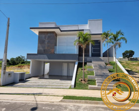 Casa com 3 Quartos à Venda,  em Brasil - Itu