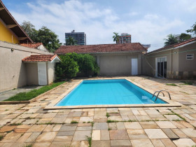 Casa com 3 Quartos à Venda, 663 m² em Canto Do Forte - Praia Grande
