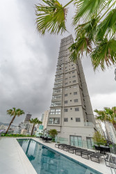 Apartamento com 3 Quartos à Venda, 122 m² em Centro - Balneário Camboriú