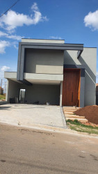 Casa de Condomínio à Venda,  em Condomínio Vale Das águas - Bragança Paulista