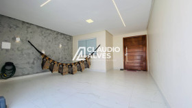 Casa com 2 Quartos à Venda, 94 m² em Papagaio - Feira De Santana