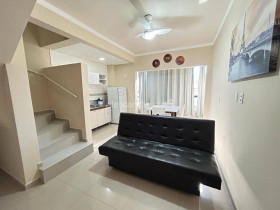 Apartamento com 1 Quarto para Temporada, 40 m² em Bombas - Bombinhas