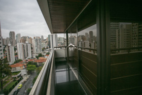 Apartamento com 4 Quartos à Venda, 290 m² em Aclimação - São Paulo