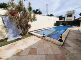 Casa com 3 Quartos à Venda, 102 m² em Lagoa Redonda - Fortaleza