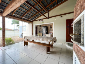 Casa com 3 Quartos à Venda, 250 m² em Centro - Balneário Barra Do Sul