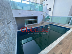 Casa com 3 Quartos à Venda, 260 m² em Ponta Da Praia - Santos