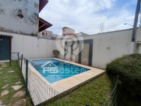 Casa com 3 Quartos à Venda, 90 m² em Lagoa Redonda - Fortaleza