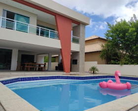 Casa com 6 Quartos à Venda, 900 m² em Guarajuba - Camaçari