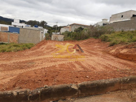 Terreno à Venda, 250 m² em Jardim Das Acácias - São João Del Rei