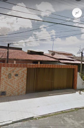 Casa com 3 Quartos à Venda, 250 m² em Jabotiana - Aracaju