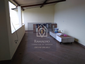 Casa com 5 Quartos à Venda, 180 m² em Baln. Gaivota - Itanhaém