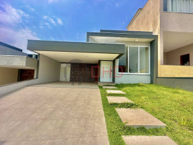 Casa de Condomínio com 3 Quartos à Venda, 250 m² em Jardim Campos Do Conde Ii - Sorocaba