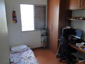 Imóvel com 3 Quartos à Venda, 74 m² em Vila Guarani - Jundiaí