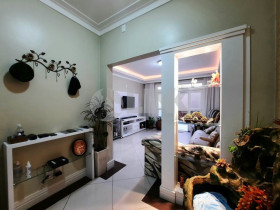 Apartamento com 2 Quartos à Venda, 89 m² em Bom Fim - Porto Alegre