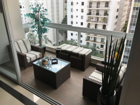 Apartamento com 2 Quartos à Venda, 230 m² em Jardim Paulista - São Paulo