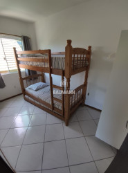 Apartamento com 2 Quartos para Alugar ou Temporada, 64 m² em Bombas - Bombinhas