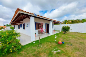 Casa com 3 Quartos à Venda, 164 m² em Barra Do Jacuipe - Camaçari