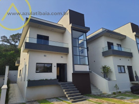 Casa com 3 Quartos à Venda, 174 m² em Itapetinga - Atibaia