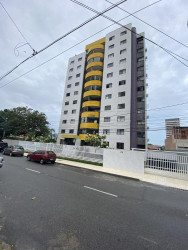 Apartamento com 3 Quartos à Venda, 134 m² em Guararapes - Fortaleza