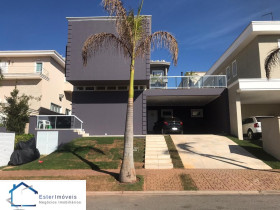 Casa com 4 Quartos para Alugar ou Temporada, 344 m² em Alphaville - Santana De Parnaíba