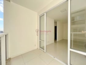 Apartamento com 2 Quartos à Venda, 55 m² em Praia De Itaparica - Vila Velha