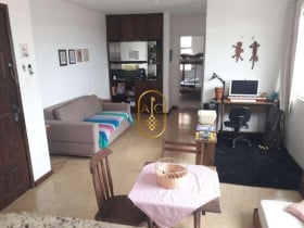 Apartamento com 2 Quartos à Venda, 77 m² em Rio Vermelho - Salvador