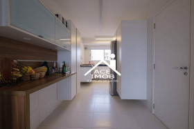 Apartamento com 3 Quartos à Venda, 200 m² em Mirandópolis - São Paulo