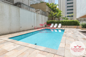 Apartamento com 3 Quartos à Venda, 190 m² em Aclimação - São Paulo