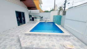 Casa com 5 Quartos à Venda, 310 m² em Cidade Nova Peruibe - Peruíbe