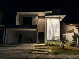 Casa com 3 Quartos à Venda, 235 m² em Quiririm - Taubaté