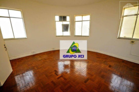 Sala Comercial à Venda ou Locação, 98 m² em Centro - Campinas