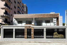 Casa com 2 Quartos à Venda, 300 m² em Caiçara - Praia Grande