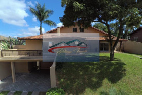 Casa de Condomínio com 5 Quartos à Venda, 540 m² em Granja Caiapiá - Cotia