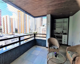 Apartamento com 4 Quartos à Venda, 248 m² em Jardim Apipema - Salvador