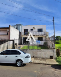 Casa à Venda, 140 m² em Centro - Cruz Alta