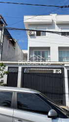 Casa com 3 Quartos à Venda, 140 m² em Parque Monte Alegre - Taboão Da Serra