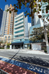 Apartamento com 3 Quartos para Alugar, 100 m² em Centro - Balneário Camboriú