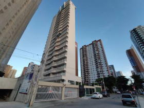 Apartamento com 2 Quartos à Venda, 122 m² em Meireles - Fortaleza