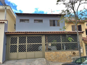 Casa com 3 Quartos à Venda, 205 m² em Nova Petrópolis - São Bernardo Do Campo