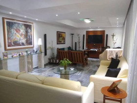 Apartamento com 3 Quartos à Venda, 183 m² em Boa Viagem - Recife