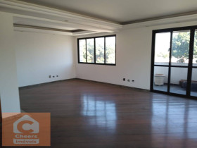 Apartamento com 4 Quartos à Venda, 250 m² em Moema - São Paulo