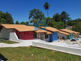 Casa de Condomínio com 3 Quartos à Venda, 83 m² em Terras De Santa Adélia - Vargem Grande Paulista