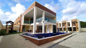 Casa de Condomínio com 3 Quartos à Venda, 137 m²