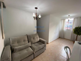 Apartamento com 2 Quartos para Alugar, 50 m² em Jardim Maria Estela - São Paulo