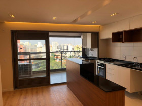 Apartamento com 2 Quartos à Venda, 50 m² em Mirandópolis - São Paulo