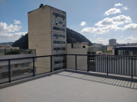 Apartamento com 4 Quartos à Venda, 221 m² em Tijuca - Rio De Janeiro