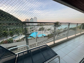 Apartamento com 4 Quartos à Venda, 158 m² em Pitangueiras - Guarujá