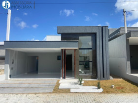 Casa com 3 Quartos para Alugar ou Temporada, 120 m² em Parque Das Nacoes - Parnamirim